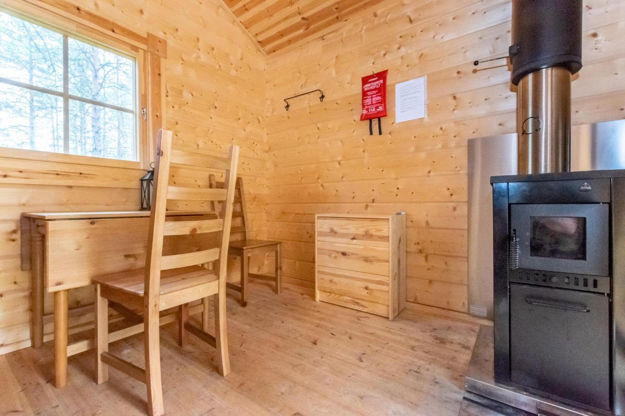 Karhunkierros Cabins & Huts Salla Ngoại thất bức ảnh
