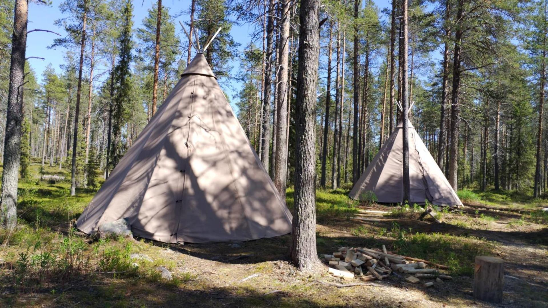 Karhunkierros Cabins & Huts Salla Ngoại thất bức ảnh